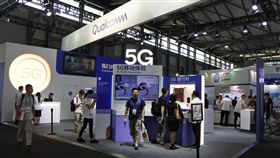2018上海MWC　多家廠商主打5G2018 MWC上海世界移動大會上，包括美商高通在內的多家廠商主打5G相關的通訊服務體驗。中央社記者張淑伶上海攝  107年6月27日