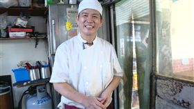 阿興魯肉飯,愛心餐,免費給甘苦人吃到飽（記者郭奕均攝影）