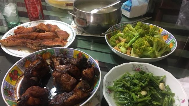 李來希節衣縮食吃這樣　網友口水直流