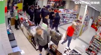 囂張！竹聯幫古惑仔出動黑衣人霸店