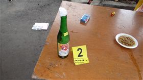 台南,弘安宮廟,縱火,汽油彈,信徒（圖／翻攝畫面）