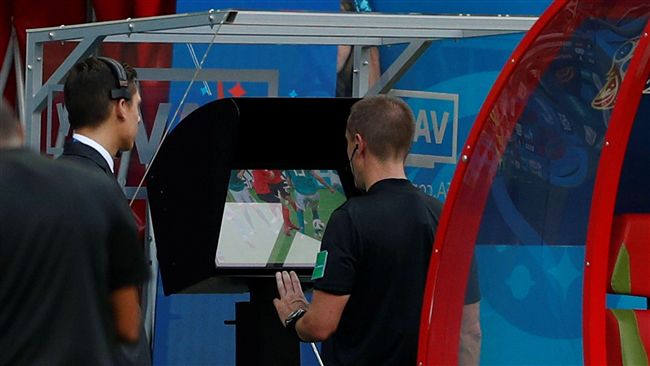 FIFA主席：VAR值得最佳球員