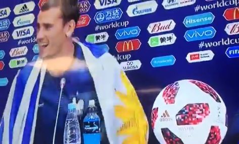 半個烏拉圭人　格里茲曼披烏國旗受訪