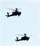 AH-64E阿帕契攻擊直升機「全作戰能力」成軍典禮，空中分列式。（記者邱榮吉/龍潭拍攝）