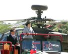 總統蔡英文親自主持「阿帕契全作戰能力」成軍典禮。（記者邱榮吉/龍潭拍攝）