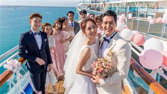 仙女姐姐嫁了！她披白紗曝婚禮都在哭