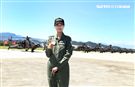 長相甜美陸軍少校楊韻璇是台灣首位、亞洲唯一的阿帕契女性飛行官。（記者邱榮吉/龍潭拍攝）