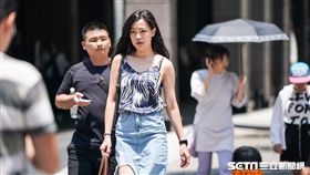 熱,炎熱,高溫,天氣,熱浪,中暑,曬傷,防曬 圖／記者林敬旻攝