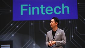 LINE Pay 行動支付　BITBOX　LINE Financial Corporation　保險