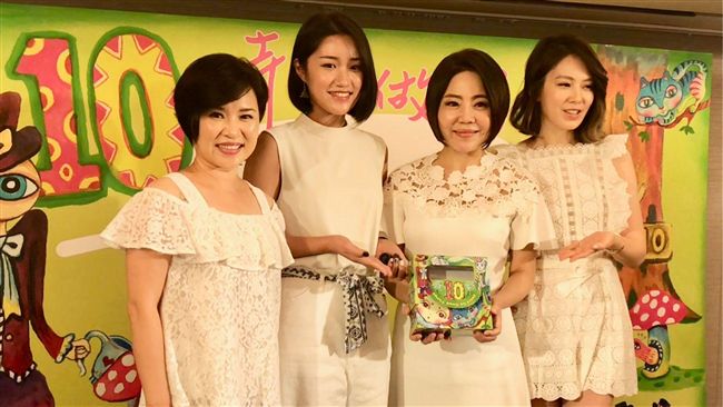 楊月娥帶愛女行善　讓愛傳出去