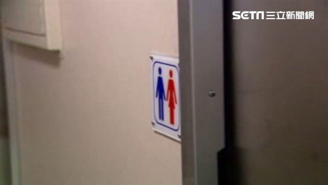 霸佔火車廁所開罰？台鐵：用太久直接開門