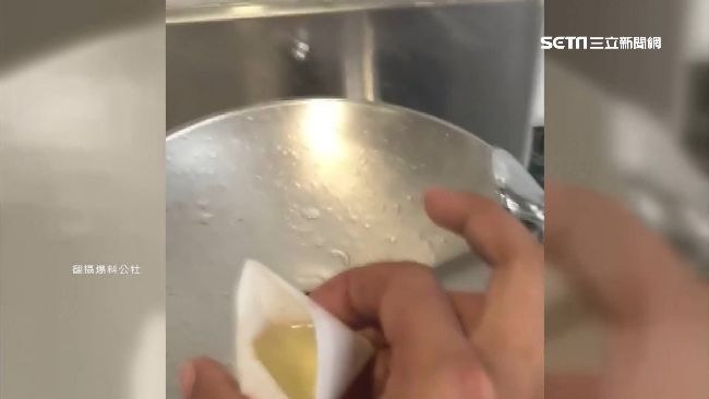 航空站飲水機黃濁水！民眾驚嚇PO網