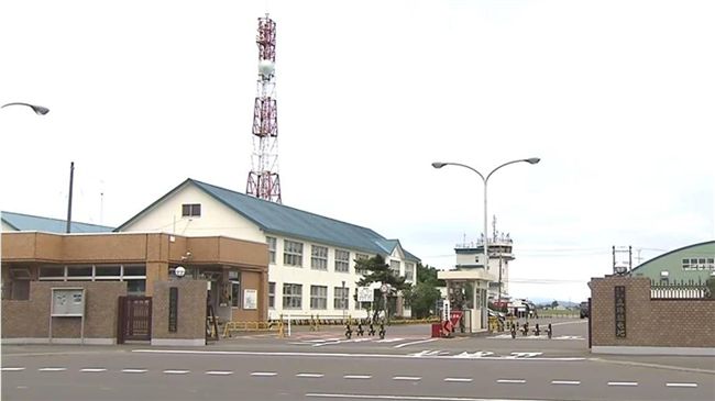 日本自衛隊惡整菜鳥　竟拿熨斗燙屁股