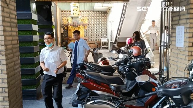 男童寫悔過書墜樓亡　父上海搭機返台