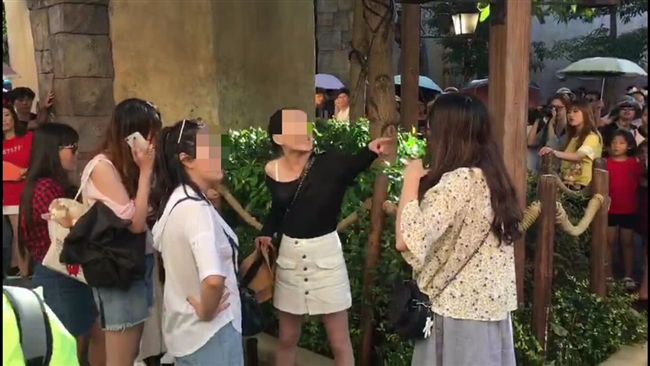 女控遭男童摸屁屁　兇悍母護兒扁她