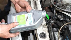 愛車冷卻10妙招　第二招：更換高壓水箱蓋（車訊網）