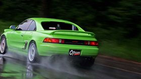 Toyota MR2總動員(2)二代MR2青蛙在雨中快閃200hp的銀頭3S-GE（車訊網）