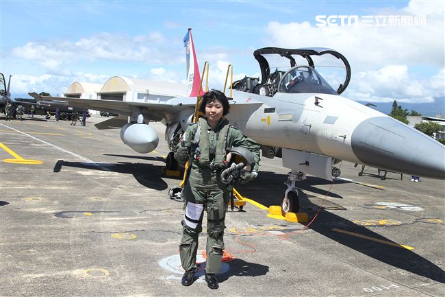 IDF戰機女飛官范宜鈴。（記者邱榮吉/台東拍攝）