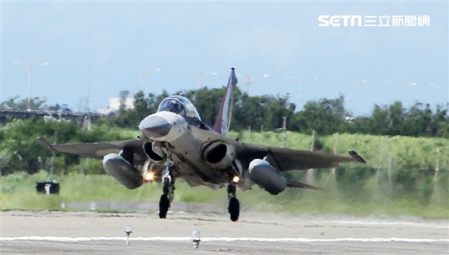 IDF戰機女飛官范宜鈴。（記者邱榮吉/台東拍攝）