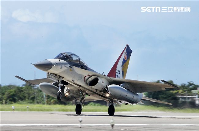 IDF戰機女飛官范宜鈴。（記者邱榮吉/台東拍攝）