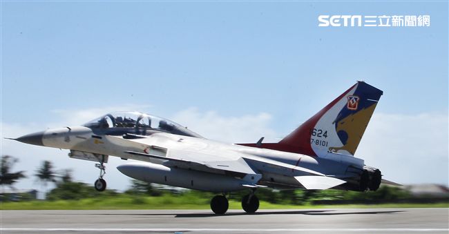 IDF戰機女飛官范宜鈴。（記者邱榮吉/台東拍攝）