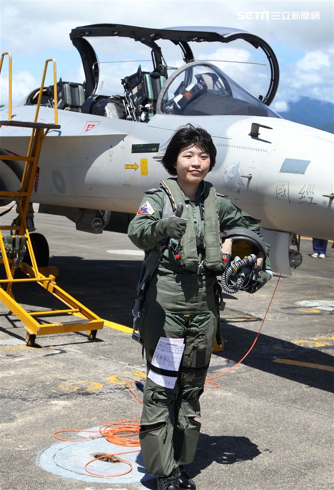 IDF戰機女飛官范宜鈴。（記者邱榮吉/台東拍攝）