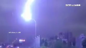 雷雨暴擊！小港機場滑行道被轟2破洞