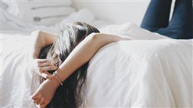 房間,飯店,床,示意圖／Pixabay
