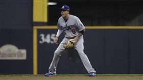 ▲Manny Machado穿上洛杉磯道奇8號球衣。（圖／美聯社／達志影像）