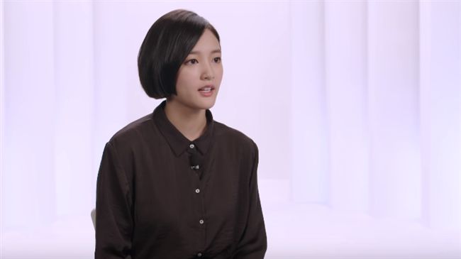 女星躺冰櫃　坦言呼吸困難像被掐喉嚨