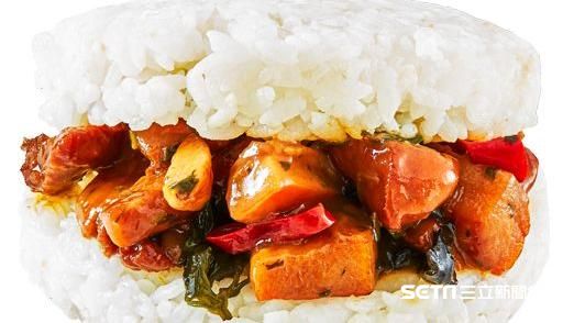巷口就有三杯雞　超商獨家首賣米漢堡