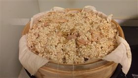 拿槍改拿鍋鏟　刑警變廚師賣麻油雞飯