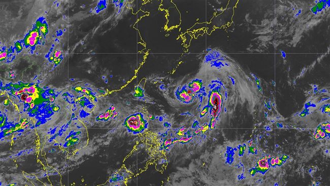 颱風猛爆期！一張圖驚看TD「共舞」