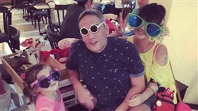 知名電台DJ Ruby（盧春如）透露不跟外國男友登記原因。