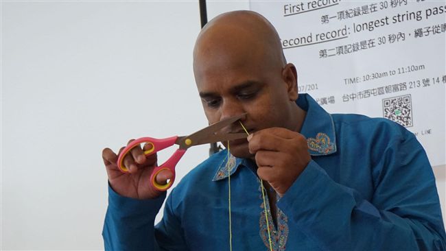 瑜珈師爭取第一！挑戰金氏世界紀錄