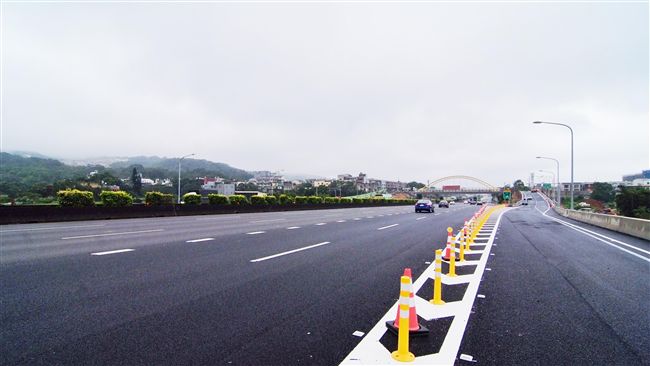 紓解尖峰車流！虹揚橋調撥車流效果優
