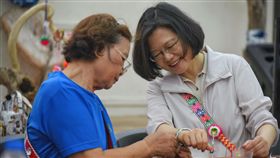 蔡英文總統訪視台東隆昌部落。（圖／總統府提供）