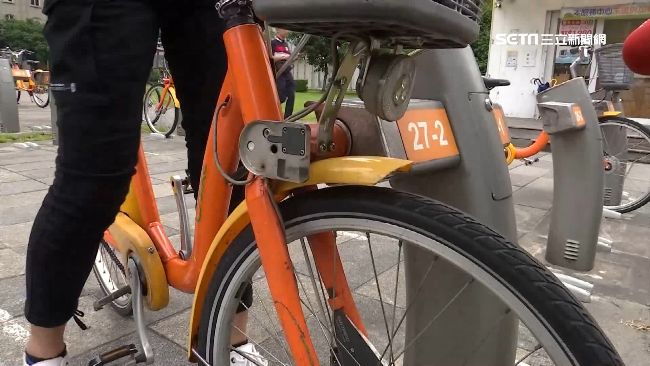 微笑單車成傷人凶器　民眾大腿遭刺傷
