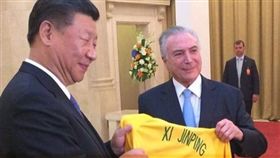 隨著中美貿易戰的激化，中國逐漸寄望巴西填補空缺。［翻攝自Michel Temer IG］