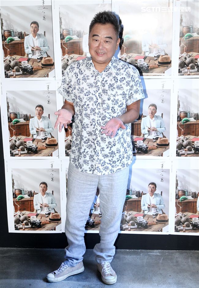 陳昇入行30週年最新專輯「華人公寓」發表。（記者邱榮吉/攝影）