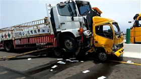 車禍,西濱快速道路,貨車,工程車,台中（翻攝畫面）