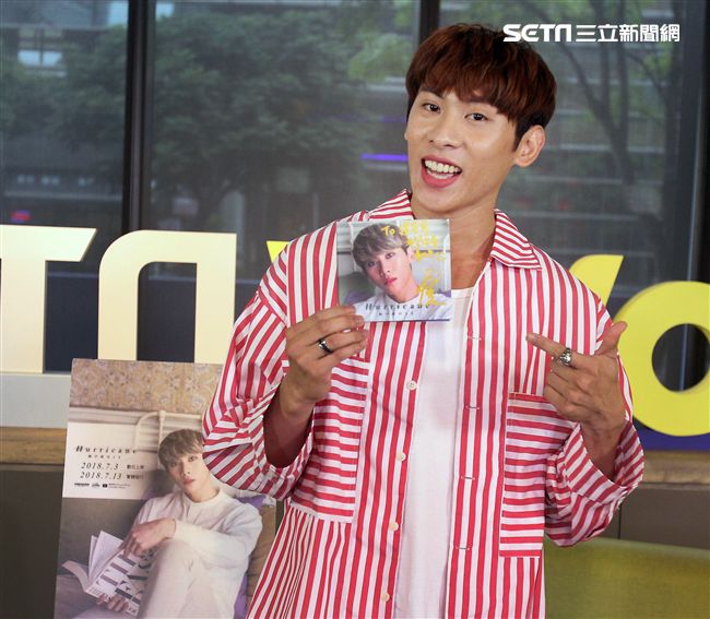 梅中原安安大明星。（記者邱榮吉/攝影）