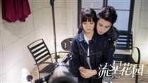 頒獎玩笑開過頭　王鶴棣沈月遭爆互刪好友