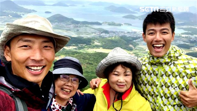 阿嬤曾反對接主持…男星一招改變家人