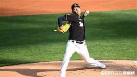 旅韓台灣投手NC恐龍王維中。 （圖／記者林敬旻攝）