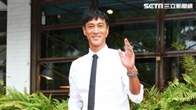 鍾承翰自曝自己私下事檢舉達人。（圖／群之噰提供）