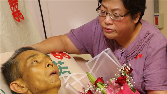 癌末男子了心願　病房完婚後安心離世