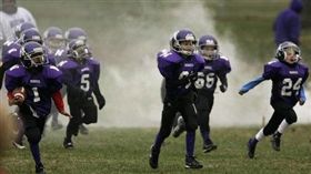 美國,橄欖球,俄亥俄州,運動家精神　圖／翻攝自YouTube