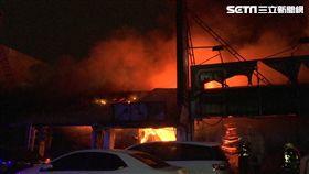 台中商店街火警　名車燒光光