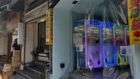 夾娃娃機開始悄悄入侵東區商圈東區早期以流行特色小店為主，近期則出現不少夾娃娃機店，讓東區商圈樣貌迥異以往。中央社記者朱則瑋攝　107年7月21日